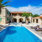 Vakantiehuis Dumina