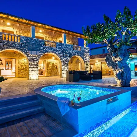Dumina Tatil Evi *